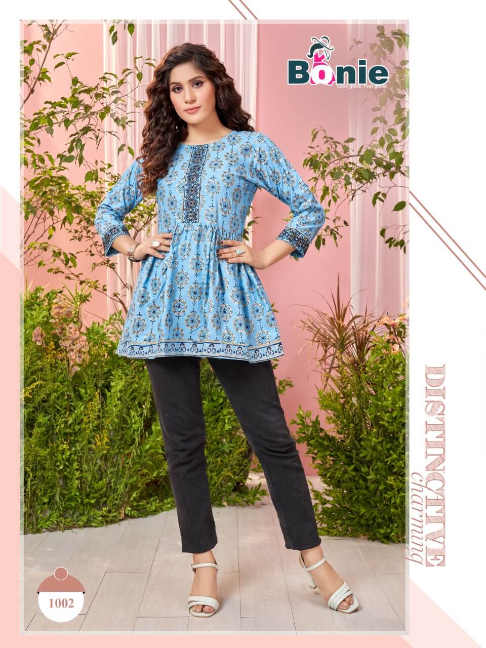 IshDeena Indian Kurti Tops for Women Indian Style Short Kurtis Kurta Boho  Tunics Peasant Shirts Blouses Rayon & Cotton Silk, Blue Gray -D23id3, M :  Buy Online at Best Price in KSA -