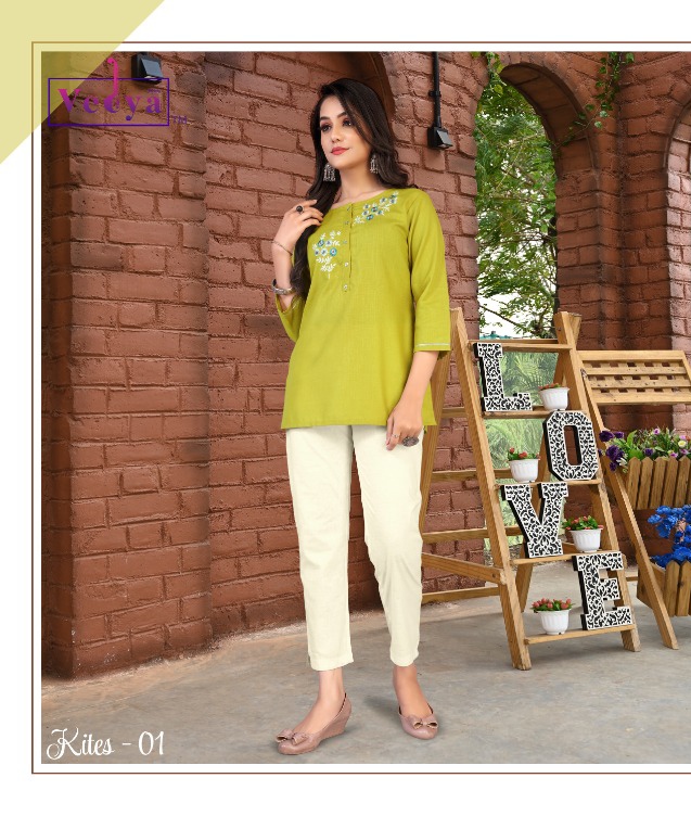 Vedya Kites Tunics Top Wholesale Catalog. Purchase Full Catalog of Tunics Top In Wholesale Price Online