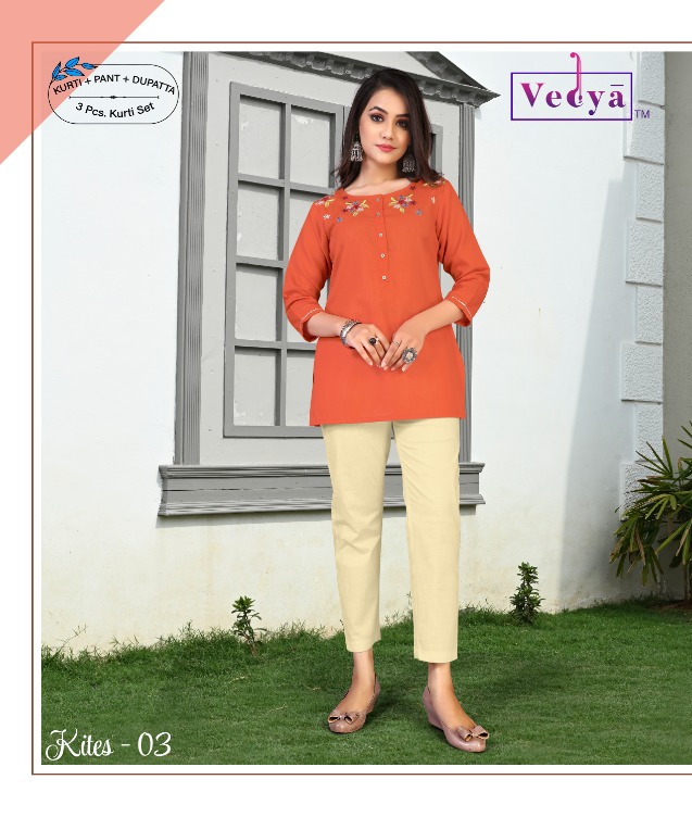 Vedya Kites Tunics Top Wholesale Catalog. Purchase Full Catalog of Tunics Top In Wholesale Price Online