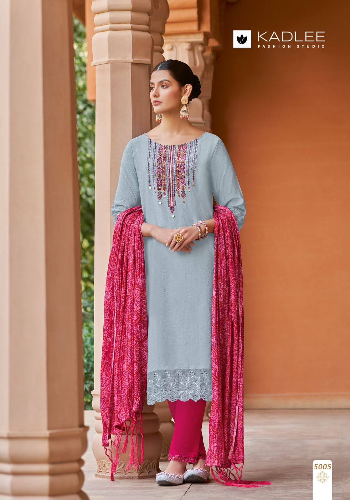 Viscose Weaving Top, Cotton Lycra Bottom & Chinon Bandhani Dupatta