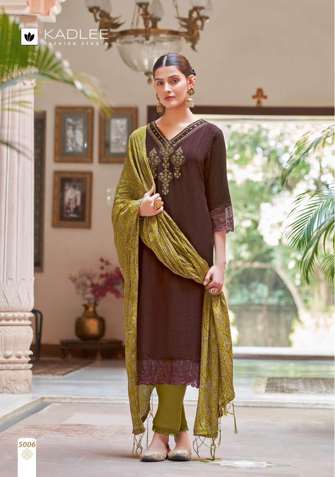 Viscose Weaving Top, Cotton Lycra Bottom & Chinon Bandhani Dupatta